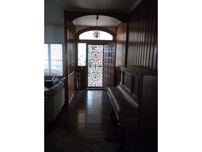 48 Moreton St, Dalby QLD 4405