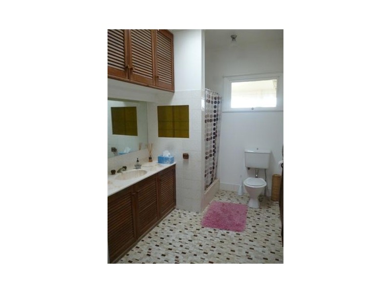 48 Moreton St, Dalby QLD 4405