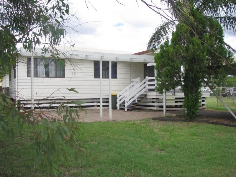 15 Carlow Street, Dalby QLD 4405