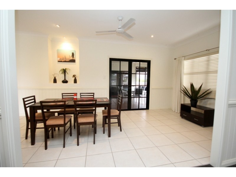 19 Burke St, Dalby QLD 4405