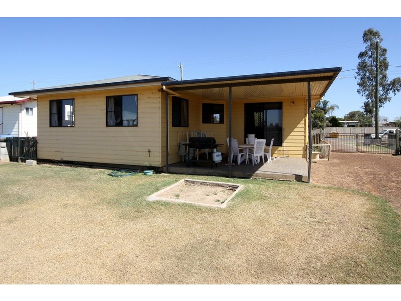 59 Hogan Street, Dalby QLD 4405