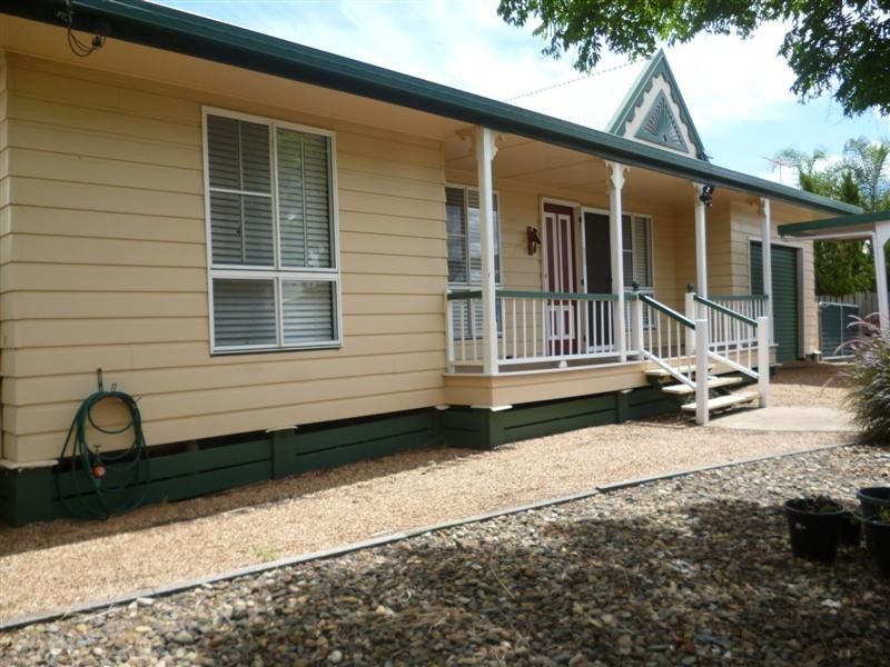 11 Leichhardt Street, Dalby QLD 4405