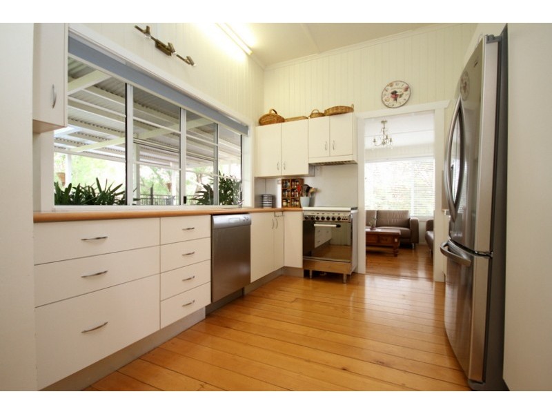 85 Colkerri Drive, Dalby QLD 4405