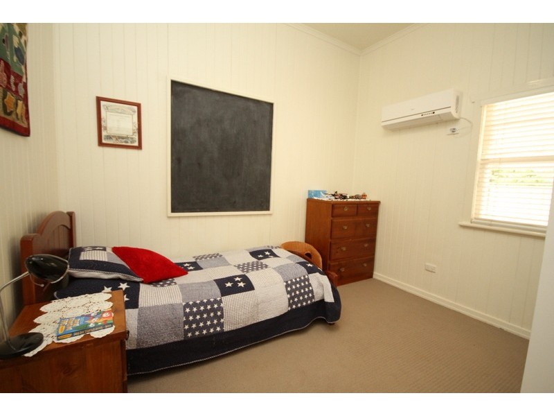 85 Colkerri Drive, Dalby QLD 4405