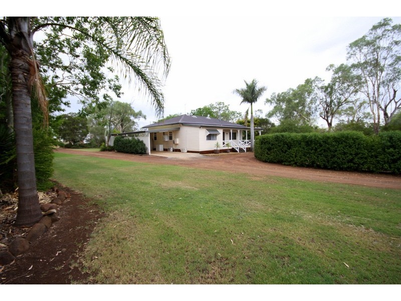 85 Colkerri Drive, Dalby QLD 4405