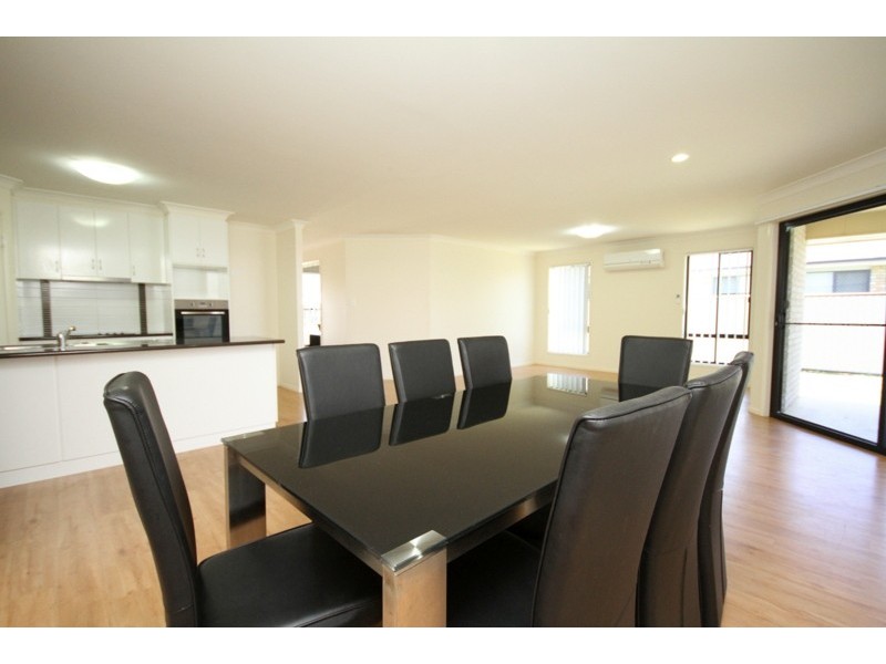 10 Galilee Street, Dalby QLD 4405