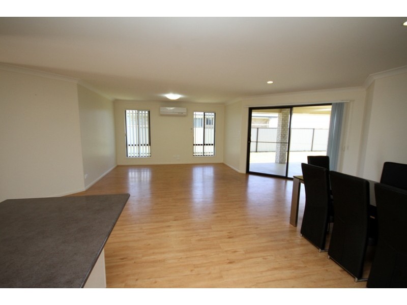 10 Galilee Street, Dalby QLD 4405