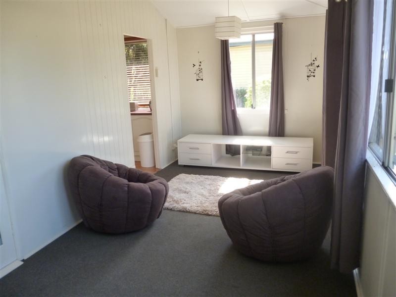 36 Pratten Street, Dalby QLD 4405