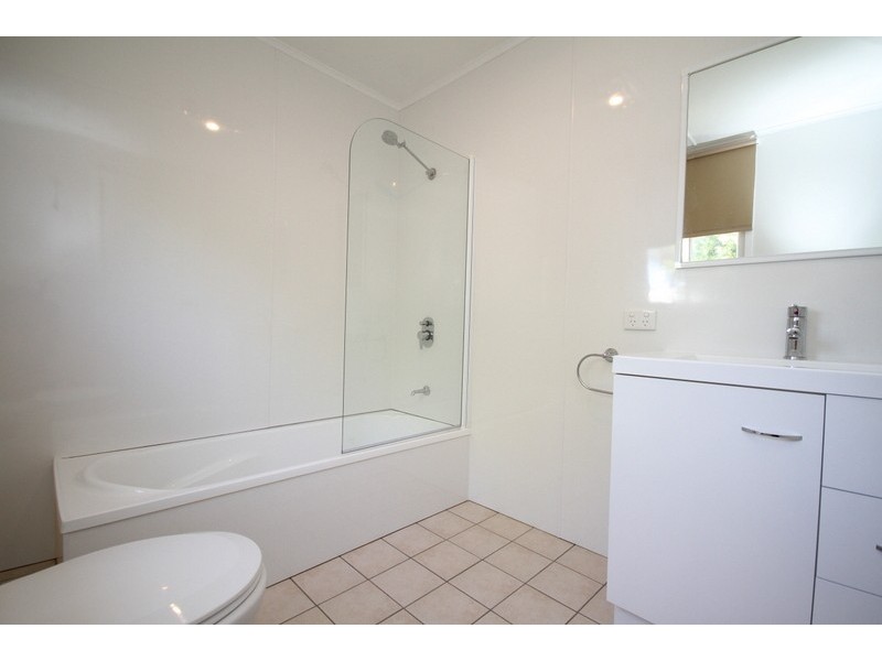 4 Fortescue Street, Dalby QLD 4405