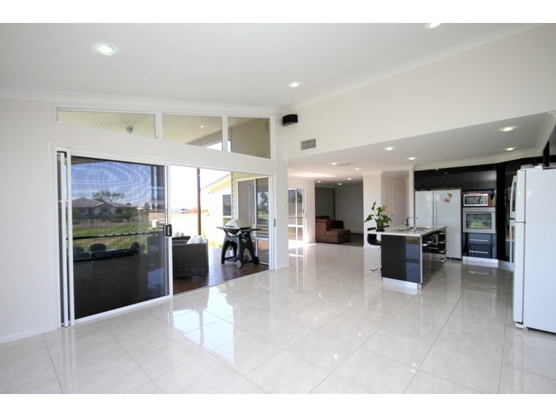 55 Diamond Drive, Dalby QLD 4405
