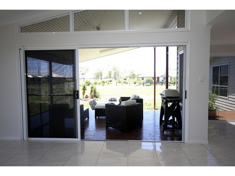 55 Diamond Drive, Dalby QLD 4405