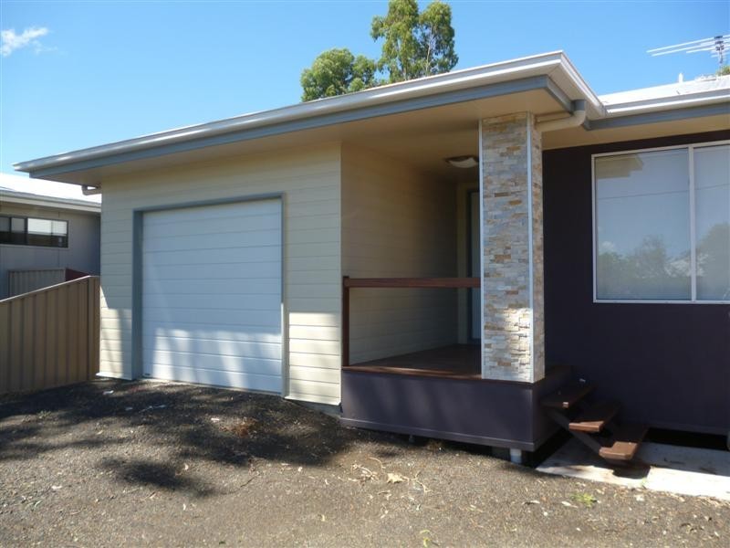 2/15b Alfred Street, Dalby QLD 4405