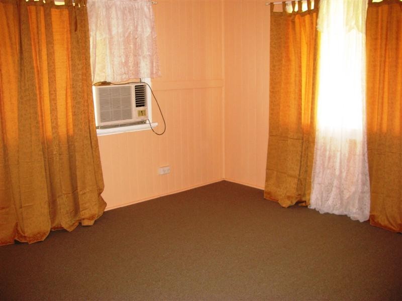 4 Annie Street, Dalby QLD 4405