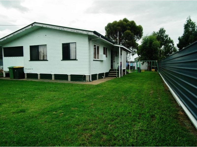 31 Moreton Street, Dalby QLD 4405