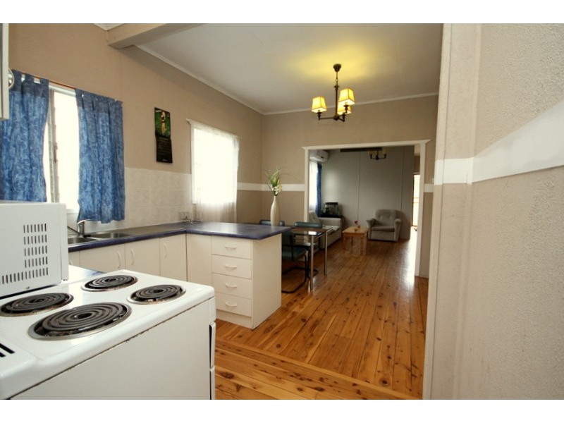 142 Condamine Street, Dalby QLD 4405