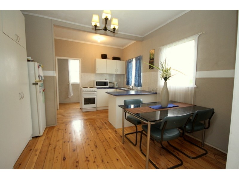 142 Condamine Street, Dalby QLD 4405