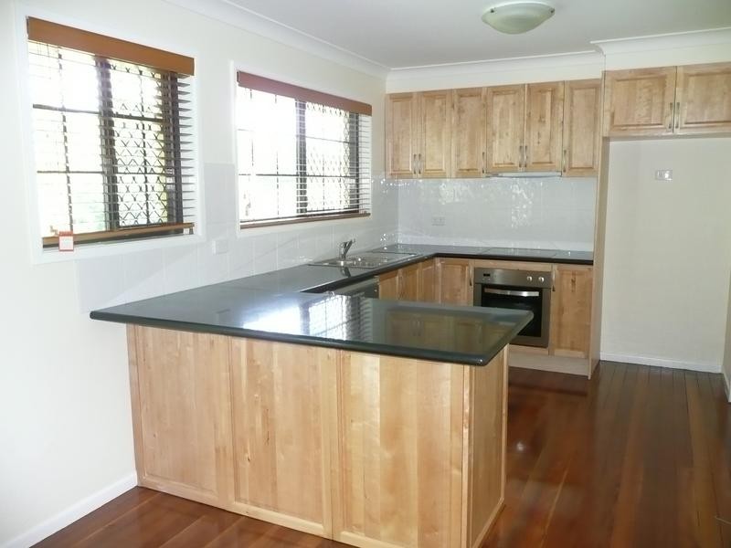 30 Pavo Street, Camp Hill QLD 4152