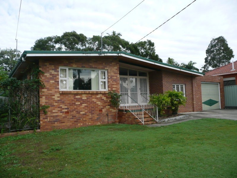 17 Strathdale Street, Aspley QLD 4034