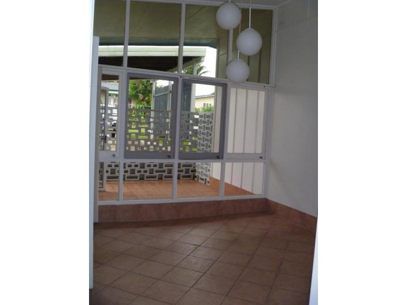 7 Cuthbert Street, Aspley QLD 4034