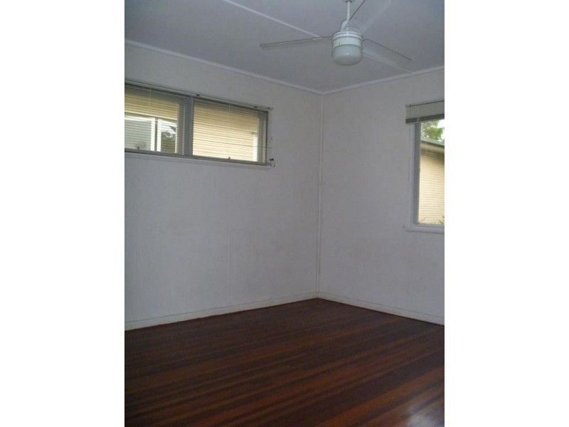 7 Cuthbert Street, Aspley QLD 4034