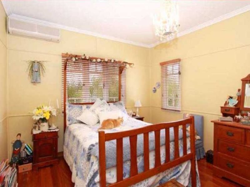 5 Groth Road, Boondall QLD 4034