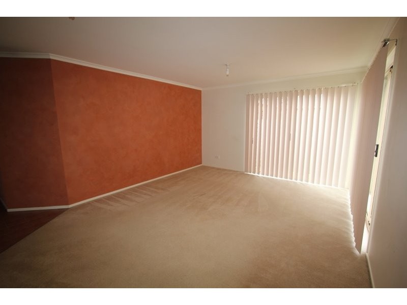2 Iris Place, Fitzgibbon QLD 4018