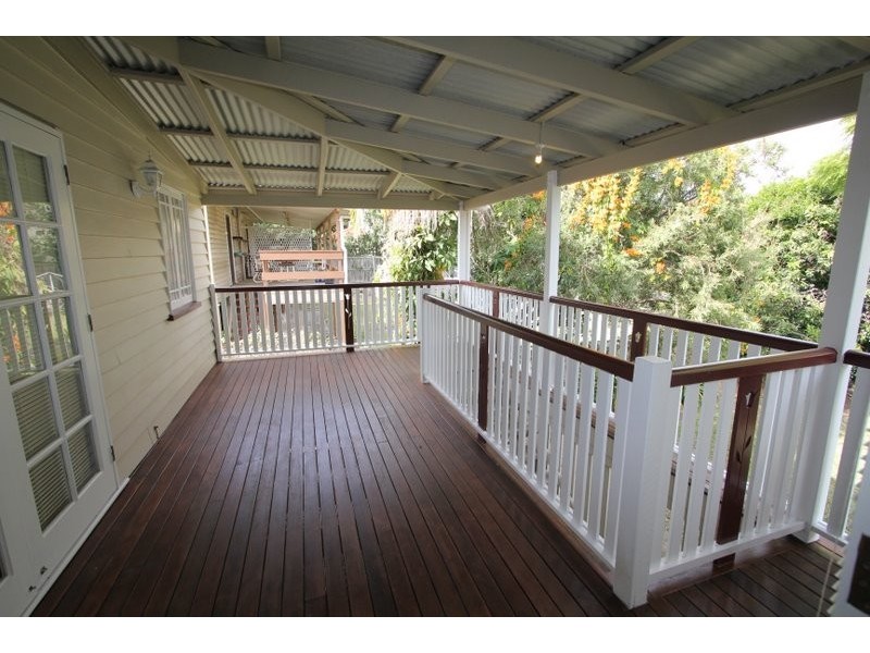 118 Days Road, Grange QLD 4051