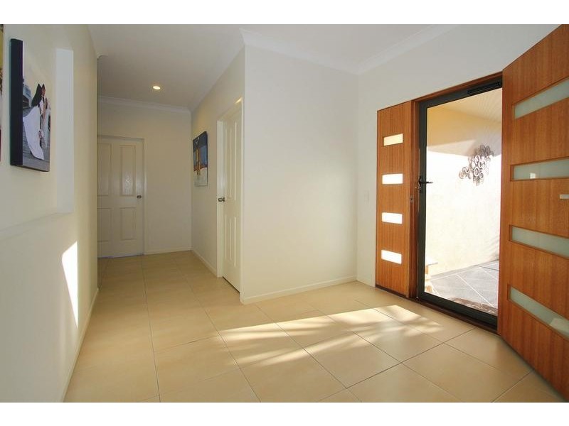 Warner QLD 4500