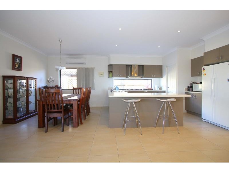 Warner QLD 4500