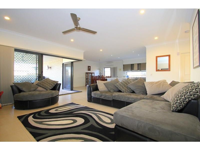Warner QLD 4500