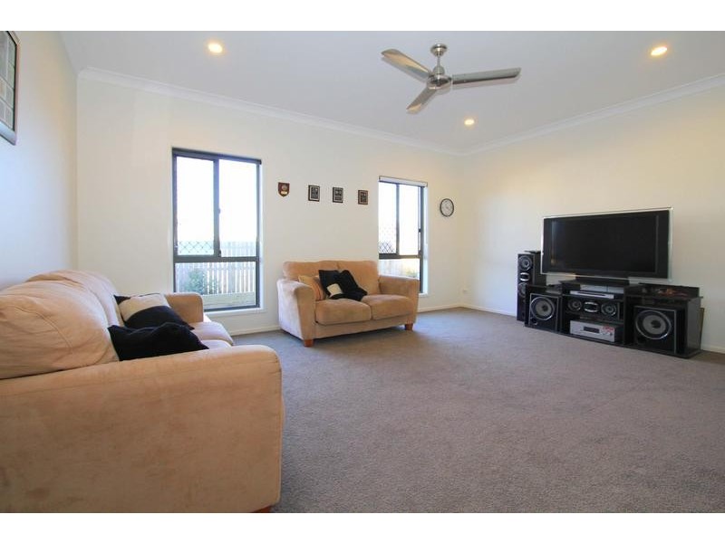 Warner QLD 4500