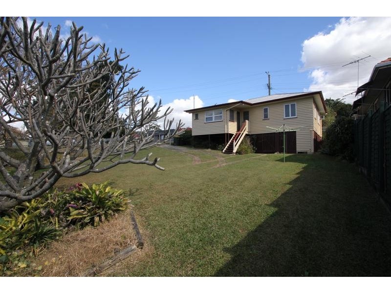 Wavell Heights QLD 4012