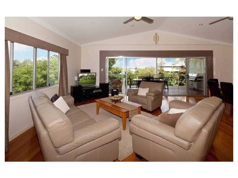 90 Ellison Road, Geebung QLD 4034