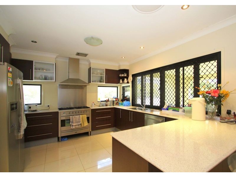 16 Cerbaia Street, Bridgeman Downs QLD 4035