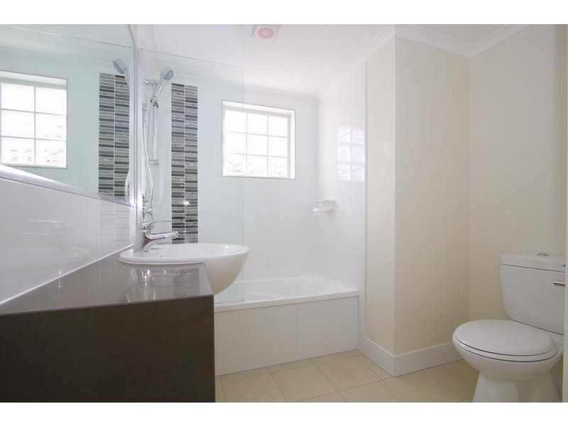 71 Charlie Street, Zillmere QLD 4034