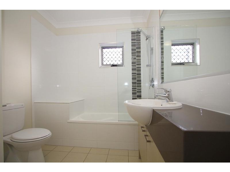 71 Charlie Street, Zillmere QLD 4034