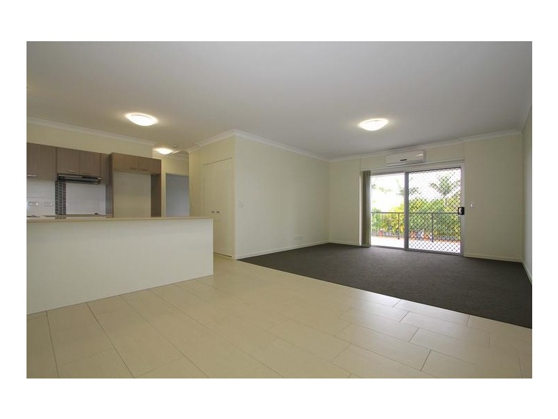 71 Charlie Street, Zillmere QLD 4034