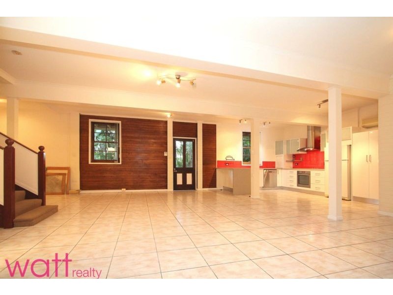 34 Hilda Street, Hamilton QLD 4007