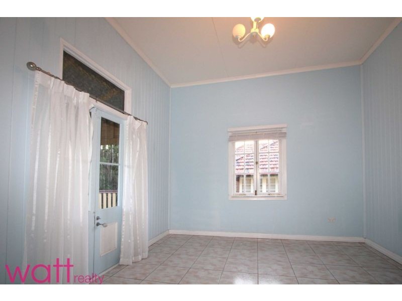 34 Hilda Street, Hamilton QLD 4007