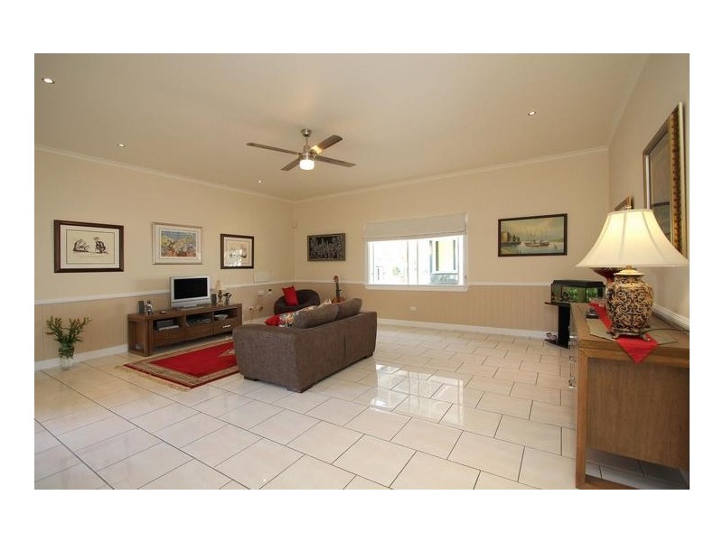 Grange QLD 4051