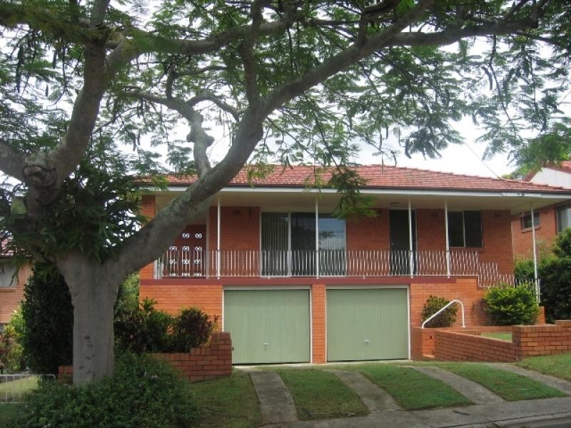 28 Pacific Street, Chermside West QLD 4032