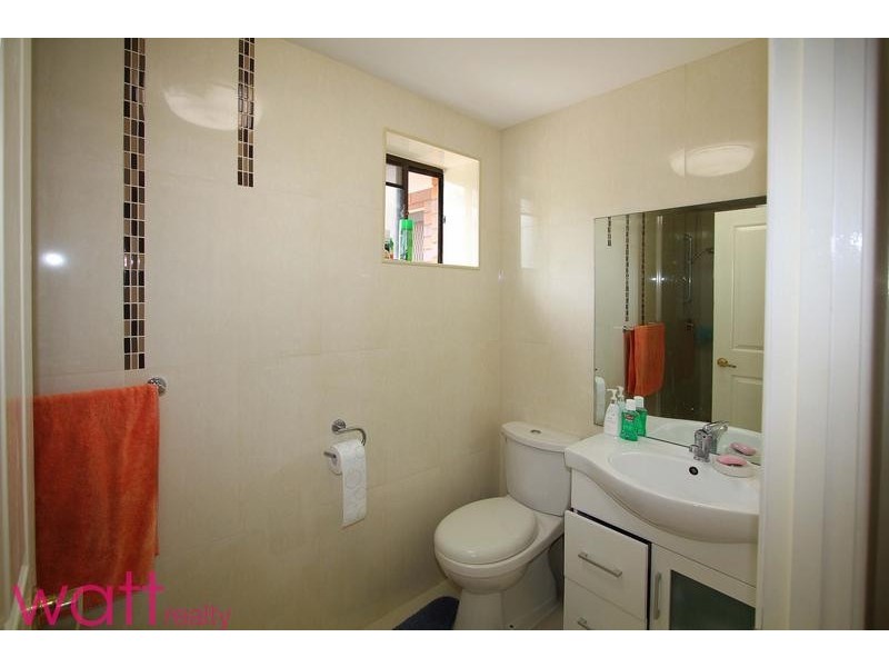 8 Chateau Street, Carseldine QLD 4034