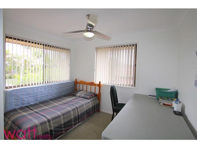 8 Chateau Street, Carseldine QLD 4034