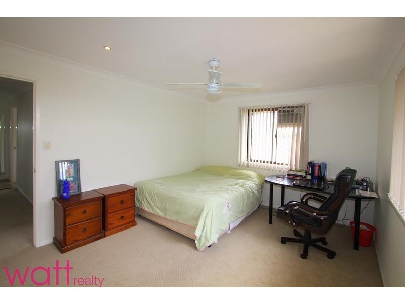 8 Chateau Street, Carseldine QLD 4034