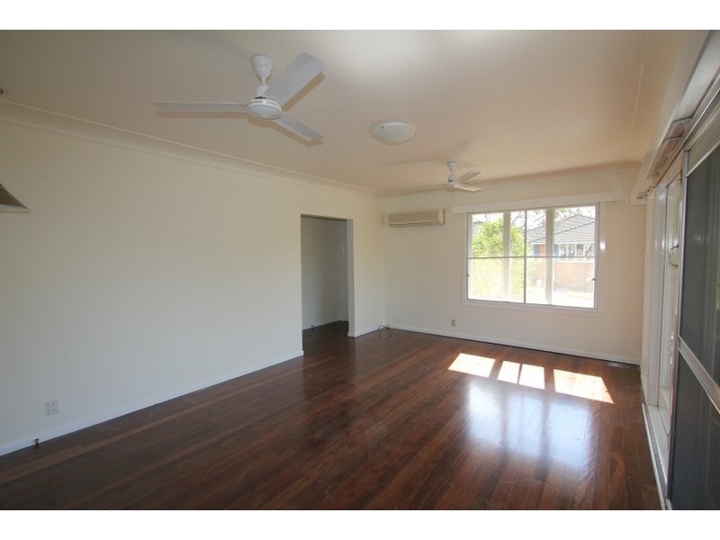 40 Pacific Street, Chermside West QLD 4032