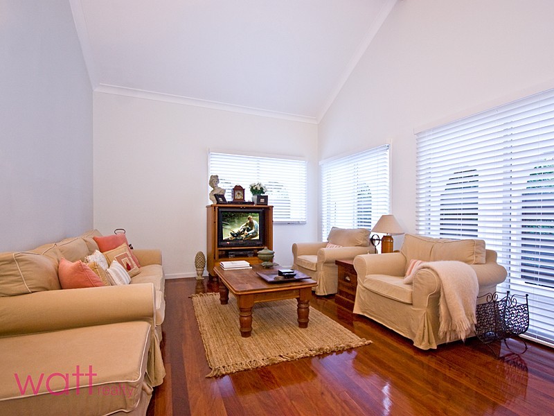 22 Darwin Street, Aspley QLD 4034