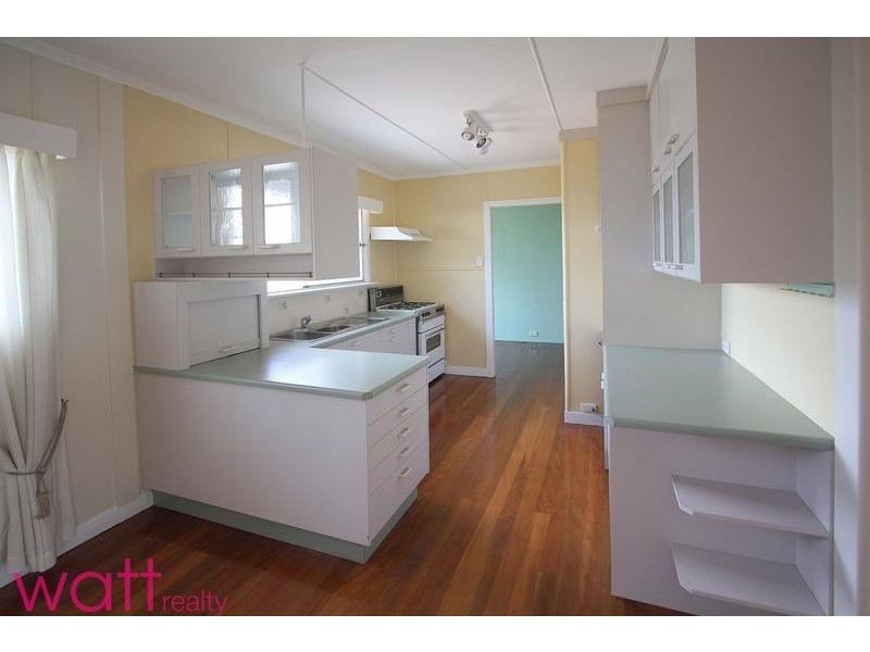 16 Strathdale Street, Aspley QLD 4034