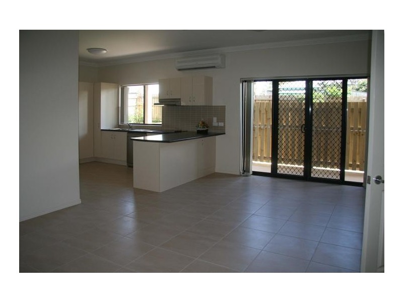 1/15 Seeney Street, Zillmere QLD 4034