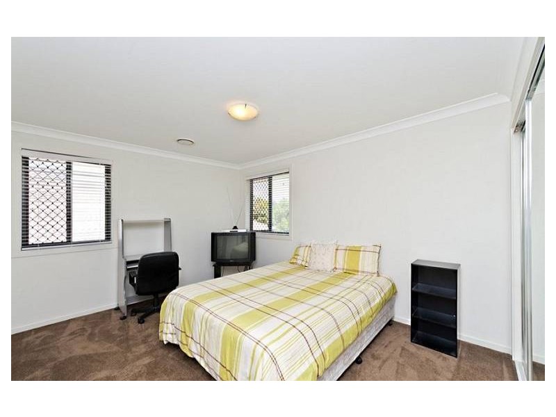 15 Crowcombe Place, Carseldine QLD 4034