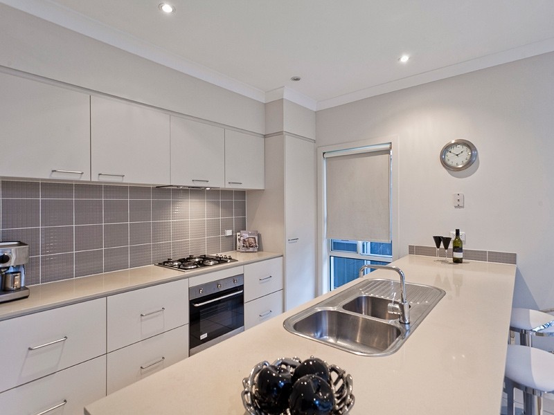 11 Crowcombe Place, Carseldine QLD 4034